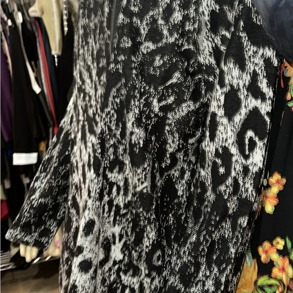 chico’s size 3 sweater dress. animal print or jacket - Picture 7 of 16